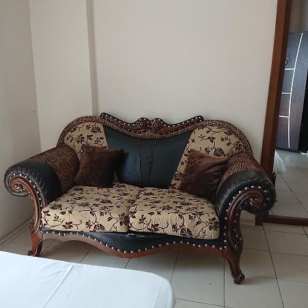Sari Konak 61 Trabzon Exteriör bild