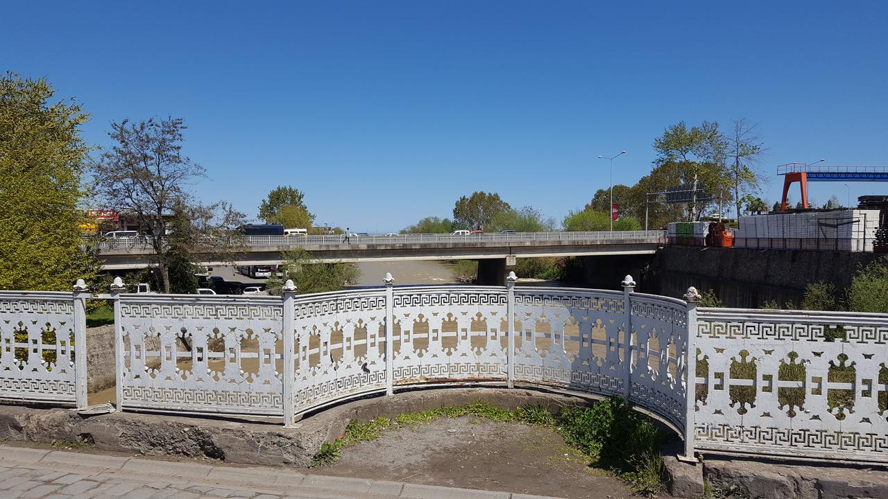 Sari Konak 61 Trabzon Exteriör bild